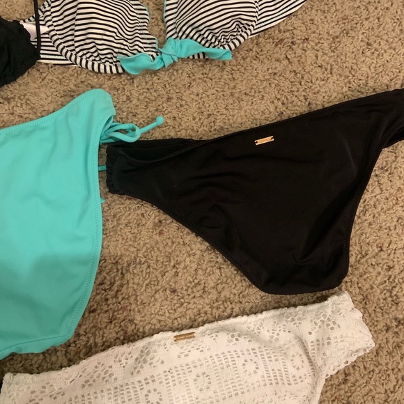 VGUC Victoria’s Secret/Target lit- $25 for all! - Picture 5 of 5